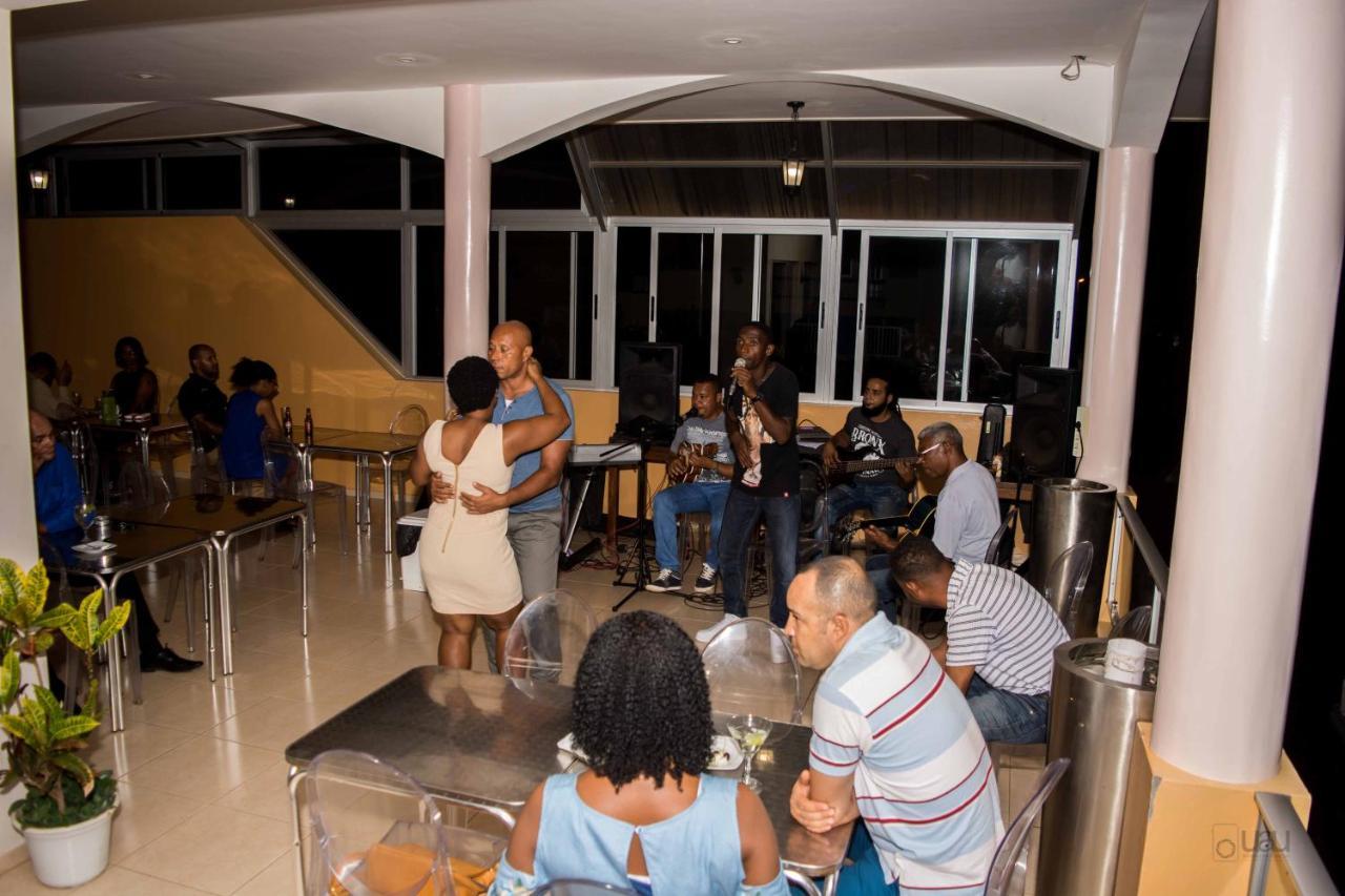 Restaurante Residencial Nova Cidade Porto Novo Esterno foto